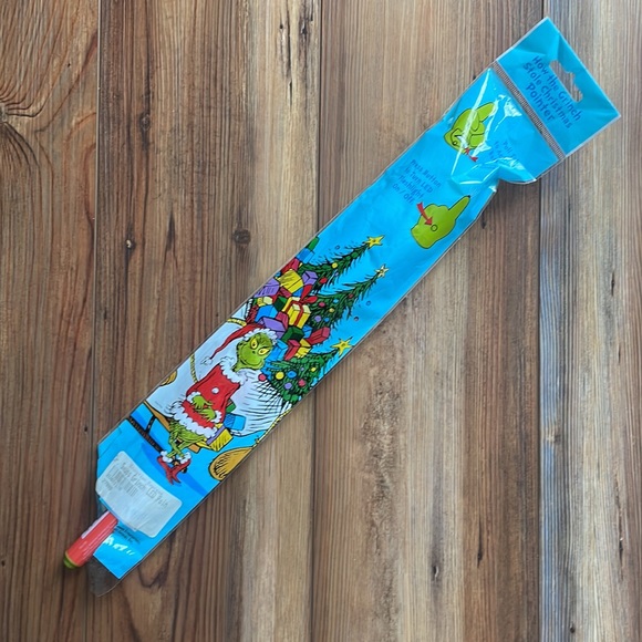 Grinch LED Pointer - Picture 2 of 10